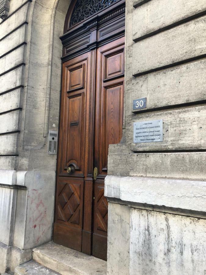 #T2 Intra-Muros Avignon Buitenkant foto